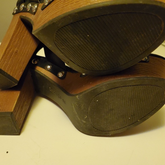 Indigo Rd. Heels - Picture 4 of 5